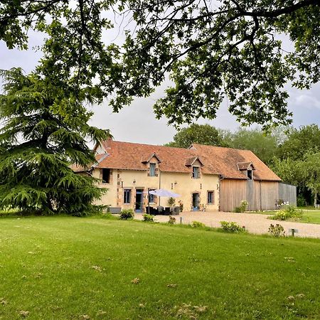 Les Colas Saint-Fargeau  Zewnętrze zdjęcie